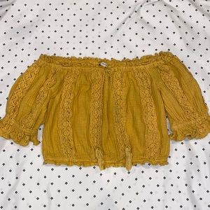 American Eagle, off the shoulder top